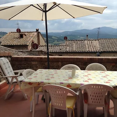La Casa Dei Colori Radicondoli